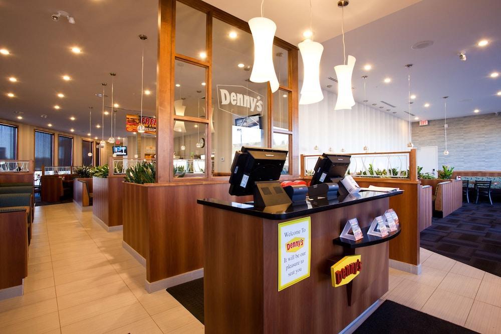 Sandman Hotel Terrace Εξωτερικό φωτογραφία